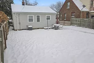 3019 S 50th St, Milwaukee, WI 53219 - Photo 26