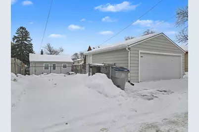 3019 S 50th St, Milwaukee, WI 53219 - Photo 24