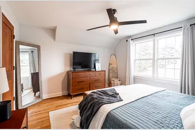331 N 111th St, Wauwatosa, WI 53226 - Photo 18