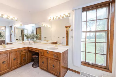 18865  Tanala Dr, Brookfield, WI 53045 - Photo 14