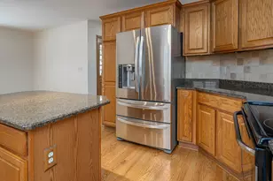 1632 Auburn Ct, Waukesha, WI 53189 - Photo 8