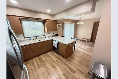 565  Amy Belle Rd, Richfield, WI 53017 - Photo 6