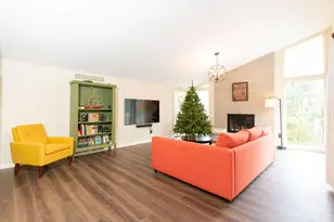 N11W31386 Fairfield Way, Delafield, WI 53018 - Photo 2