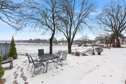 320 E Pleasant St #204, Oconomowoc, WI 53066 - Photo 24