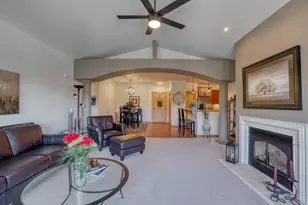 N51W34861 Wisconsin Ave, Oconomowoc, WI 53069 - Photo 12