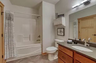 N51W34861 Wisconsin Ave, Oconomowoc, WI 53069 - Photo 24