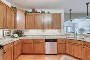 N51W34861 Wisconsin Ave, Oconomowoc, WI 53069 - Photo 4