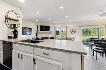 658  Geneva National Ave, Geneva, WI 53147 - Photo 12