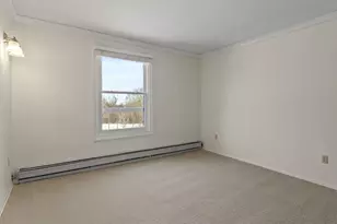 6100 W Stone Hedge Dr, Greenfield, WI 53220 - Photo 10