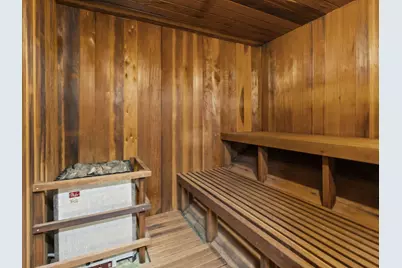 6100 W Stonehedge Dr #304, Greenfield, WI 53220 - Photo 30