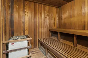 6100 W Stone Hedge Dr, Greenfield, WI 53220 - Photo 30