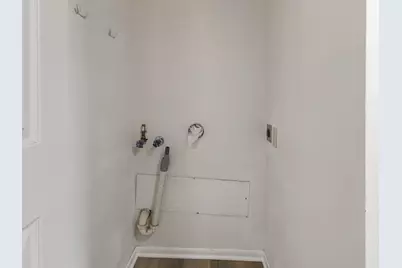 6100 W Stonehedge Dr #304, Greenfield, WI 53220 - Photo 14