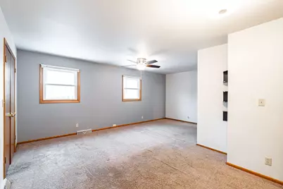 4520 N 109th St, Wauwatosa, WI 53225 - Photo 22