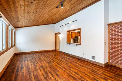 4520 N 109th St, Wauwatosa, WI 53225 - Photo 14