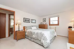 1107 Dogwood Ln, Waukesha, WI 53189 - Photo 12