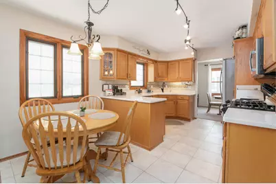 1107  Dogwood Ln, Waukesha, WI 53189 - Photo 14