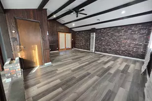 10208 W Spencer Pl, Milwaukee, WI 53224 - Photo 24