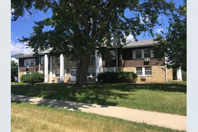 5000 W Cold Spring Rd, Greenfield, WI 53220 - Photo 1