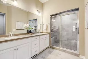 1320 Prairie Creek Cir, Oconomowoc, WI 53066 - Photo 8