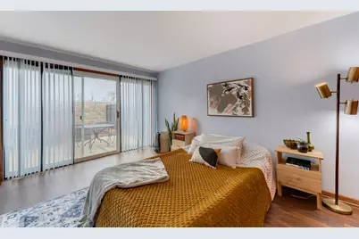 2525 S Shore Dr #1D, Milwaukee, WI 53207 - Photo 14