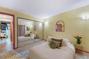 2525 S Shore Dr, Milwaukee, WI 53207 - Photo 16