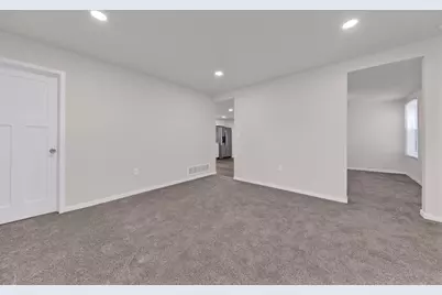 420 S Washington St, Watertown, WI 53094 - Photo 8