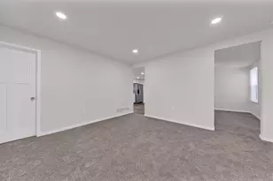 420 S Washington St, Watertown, WI 53094 - Photo 8