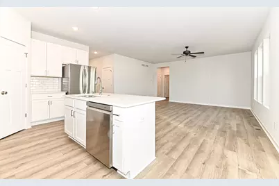 4330  20th St, Kenosha, WI 53144 - Photo 12