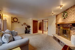 10939 W Coronado Ct, Franklin, WI 53132 - Photo 28