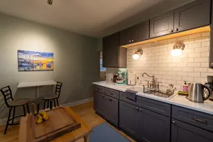 216 E Brown St, Milwaukee, WI 53212 - Photo 18