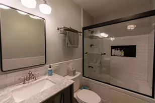 216 E Brown St, Milwaukee, WI 53212 - Photo 12