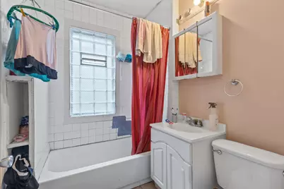 708 S 36th St #710, Milwaukee, WI 53215 - Photo 2