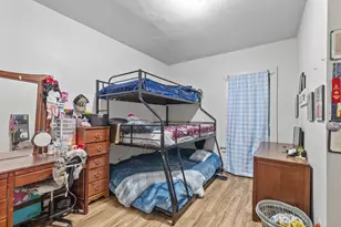 708 S 36th St, Milwaukee, WI 53215 - Photo 10