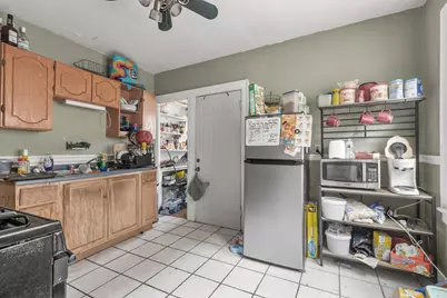 708 S 36th St #710, Milwaukee, WI 53215 - Photo 4