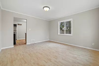 4601  73rd Pl, Pleasant Prairie, WI 53142 - Photo 2