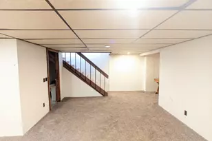 9034 N 70th St, Milwaukee, WI 53223 - Photo 18