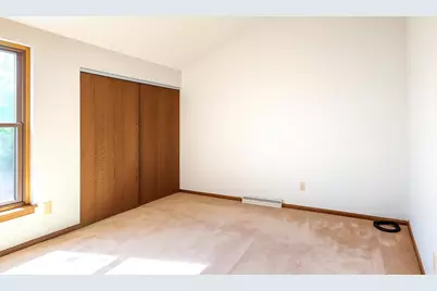 9034 N 70th St #2, Milwaukee, WI 53223 - Photo 14