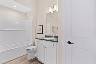 1382 Prairie Creek Cir, Oconomowoc, WI 53066 - Photo 28