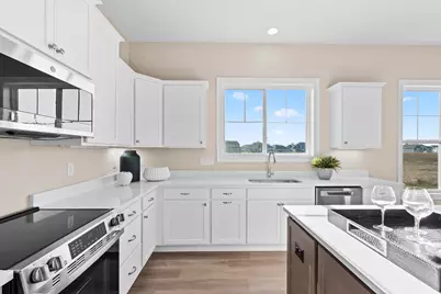 1382  Prairie Creek Cir #15D, Oconomowoc, WI 53066 - Photo 10