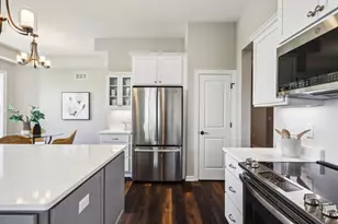 1388 Prairie Creek Cir, Oconomowoc, WI 53066 - Photo 18