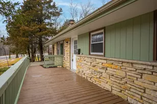 247 S 17th Ave, West Bend, WI 53095 - Photo 4