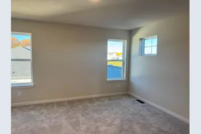 1072  5th Ave, Racine, WI 53182 - Photo 6