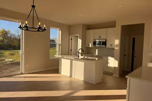 1072 5th Ave, Racine, WI 53182 - Photo 4