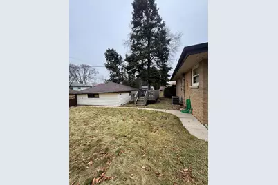 5245 N 83rd St, Milwaukee, WI 53218 - Photo 6