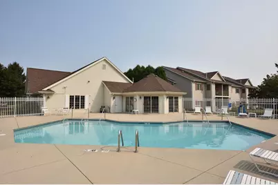 2175  Pine Ridge Ct #C, Grafton, WI 53024 - Photo 14