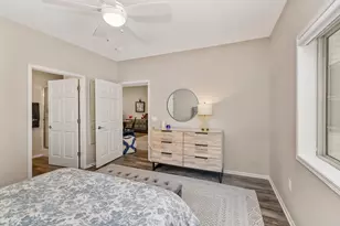 2175 Pine Ridge Ct, Grafton, WI 53024 - Photo 6