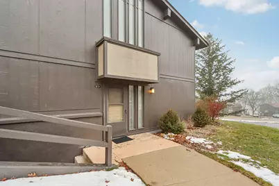 55  Lausanne Ct #01, Geneva, WI 53147 - Photo 4