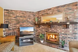 55 Lausanne Ct, Geneva, WI 53147 - Photo 10