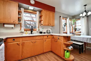 670 Sarnia St, Winona, MN 55987 - Photo 8