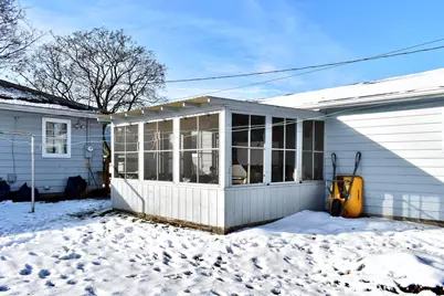 670  Sarnia St, Winona, MN 55987 - Photo 24